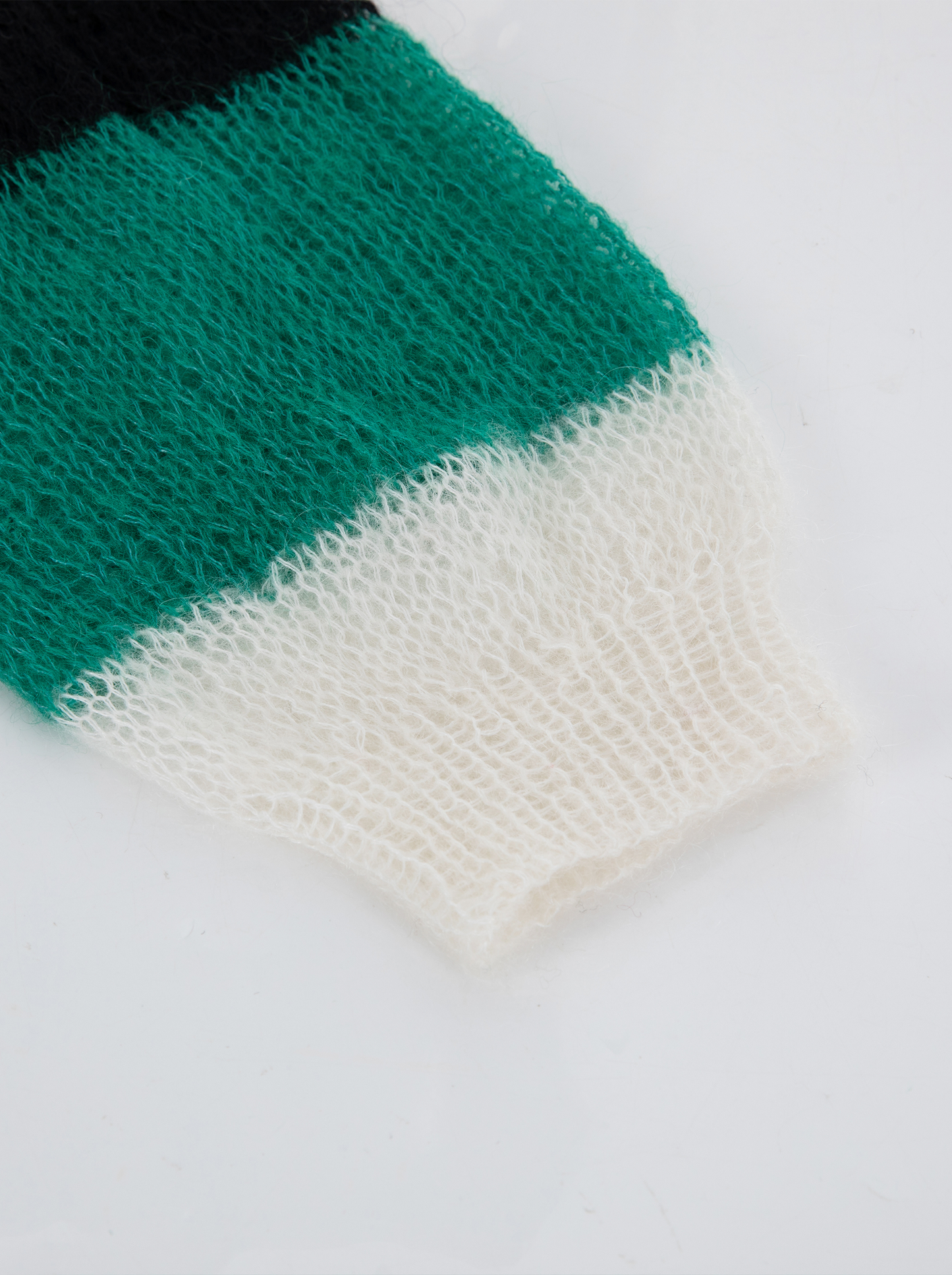 A-20 Mohair Crew