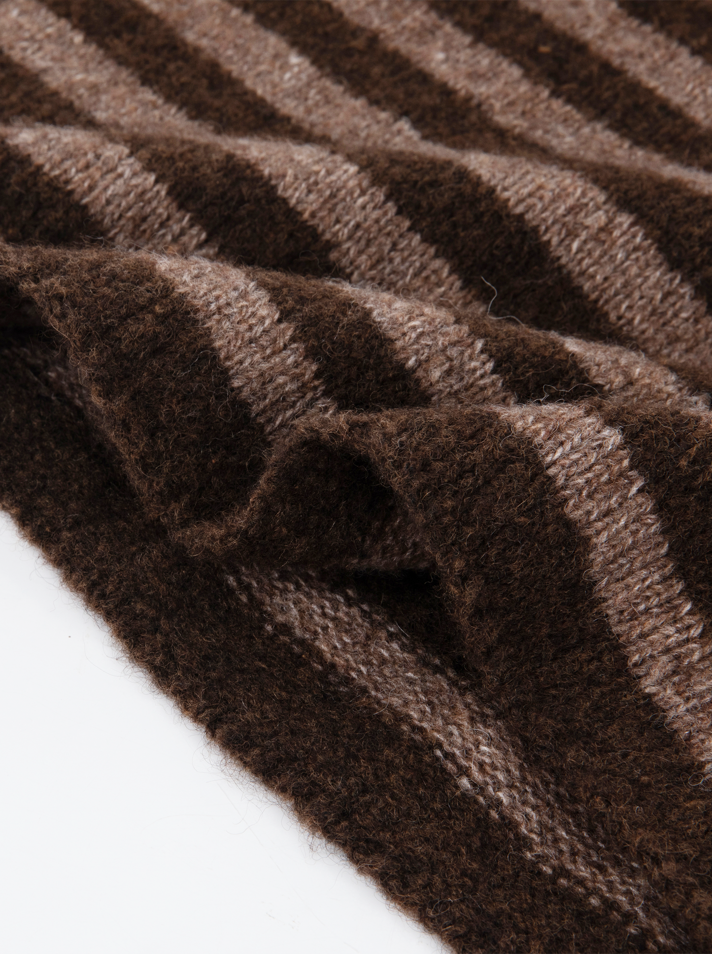 A-21 The Earth-Tone Whisper Knit（3/4 Sleeve）