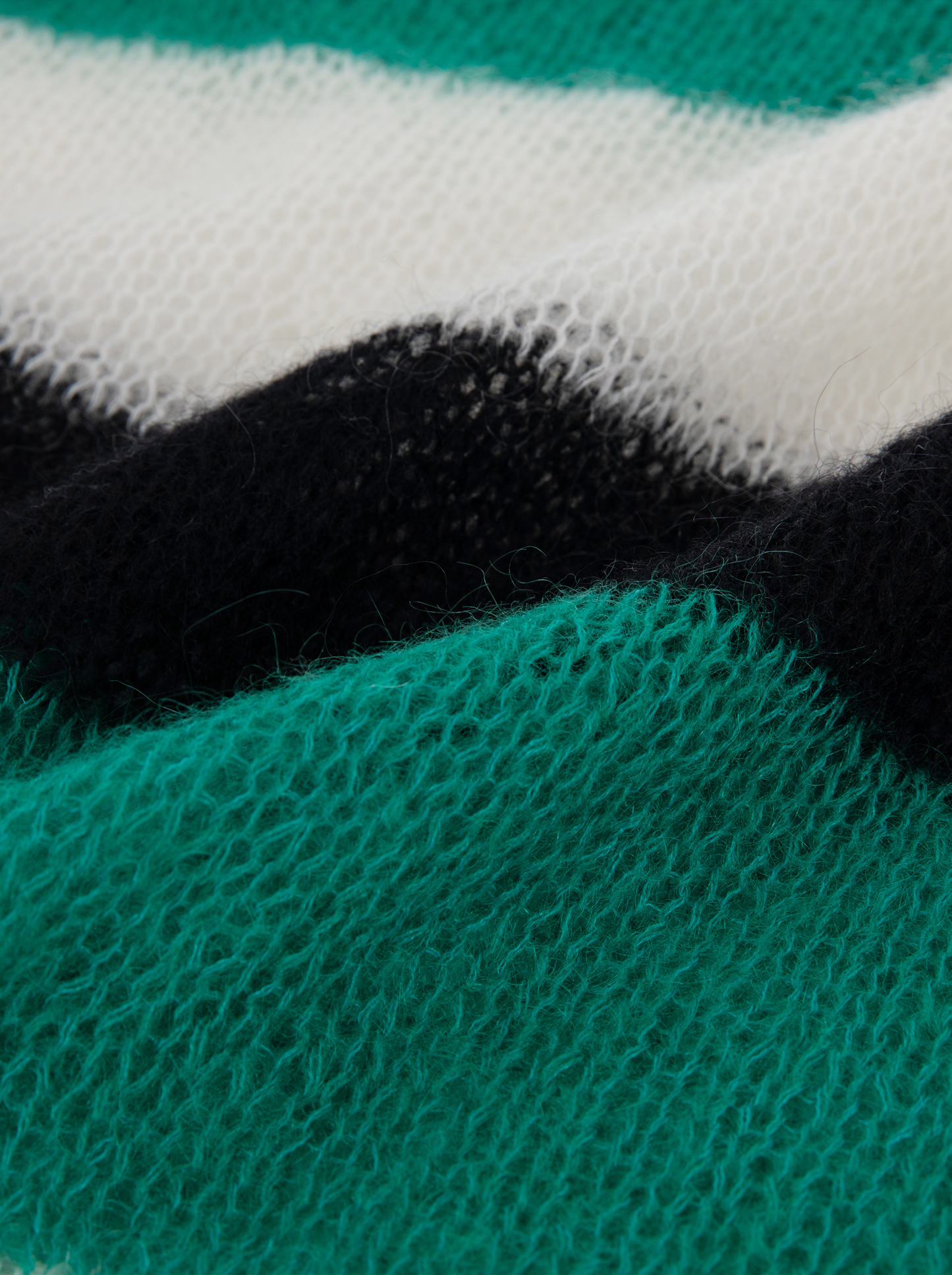 A-20 Mohair Crew