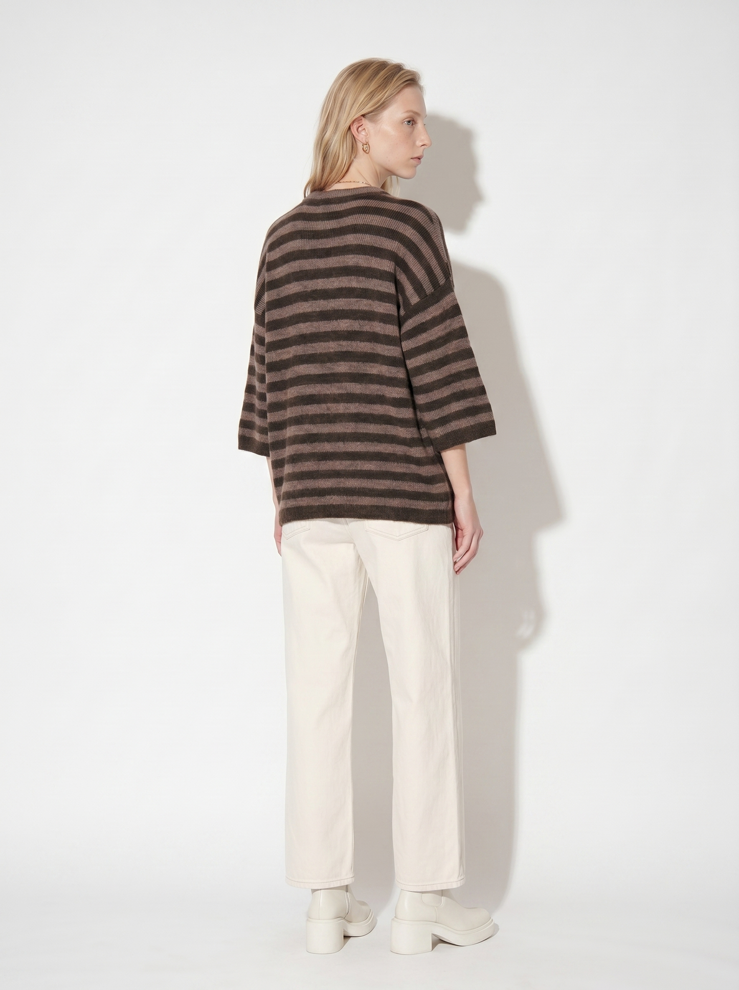A-21 The Earth-Tone Whisper Knit（3/4 Sleeve）