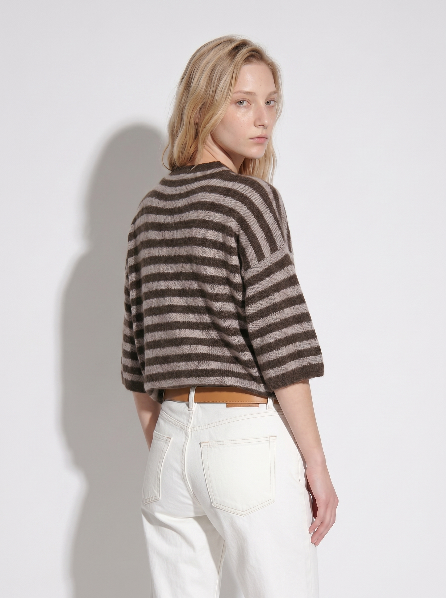 A-21 The Earth-Tone Whisper Knit（3/4 Sleeve）